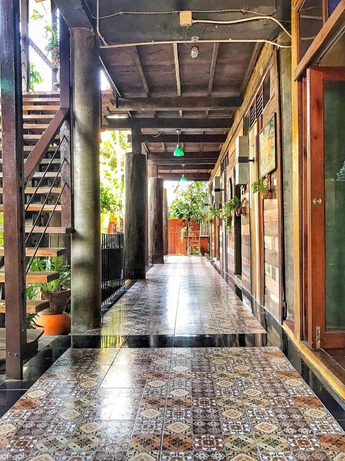 De Wiang Kum Kam Hotel Chiang Mai Exterior foto